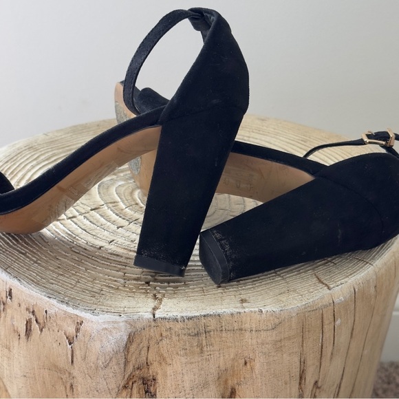 Express Black Suede Block Women's Heel Sandals Size 8 - Picture 11 of 12